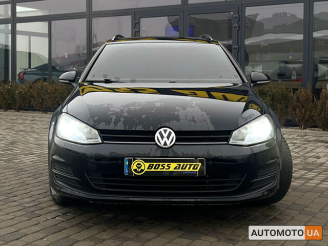 Черный Фольксваген Гольф, объемом двигателя 1.6 л и пробегом 246 тыс. км за 10300 $, фото 1 на Automoto.ua