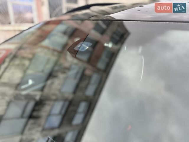 Черный Фольксваген Гольф, объемом двигателя 1.6 л и пробегом 207 тыс. км за 9300 $, фото 8 на Automoto.ua