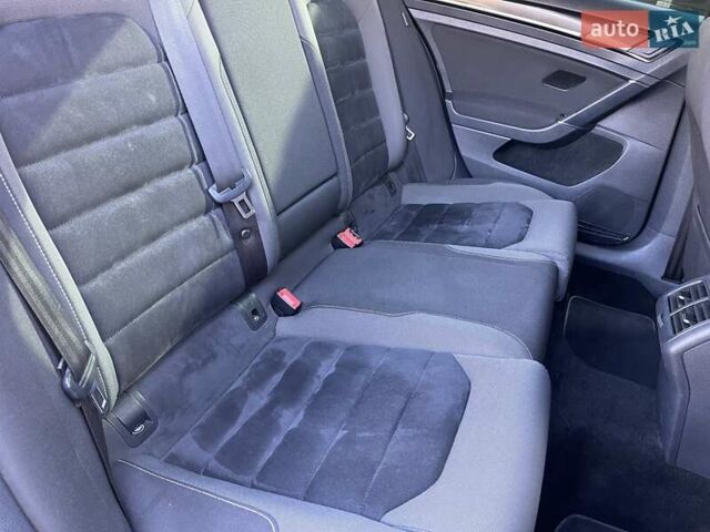 Фольксваген Гольф 2013 в Стрые на Automoto.ua Черный Фольксваген Гольф, объемом двигателя 1.97 л и пробегом 245 тыс. км за 11750 $, фото 46 на Automoto.ua