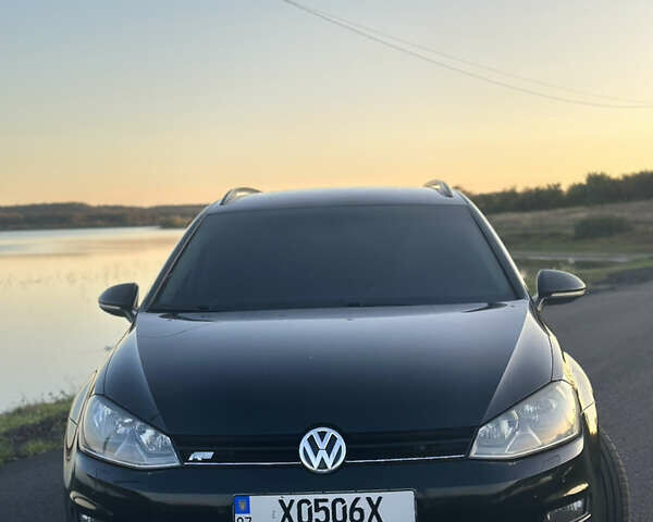 Черный Фольксваген Гольф, объемом двигателя 1.6 л и пробегом 330 тыс. км за 11000 $, фото 42 на Automoto.ua