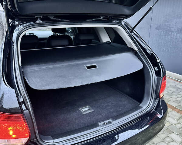 Черный Фольксваген Гольф, объемом двигателя 1.6 л и пробегом 276 тыс. км за 8999 $, фото 26 на Automoto.ua