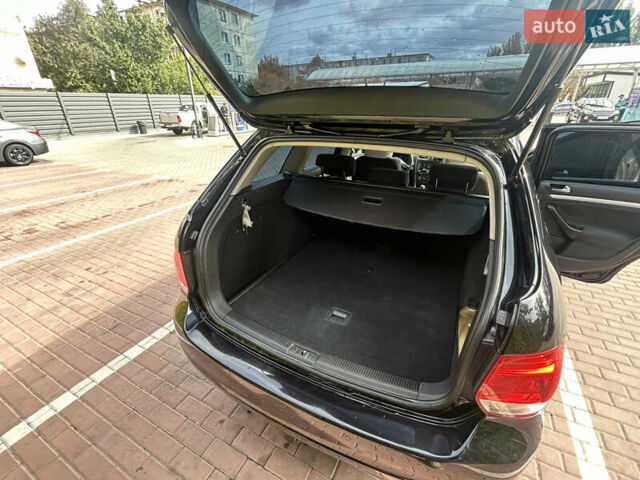 Чорний Фольксваген Гольф, об'ємом двигуна 1.6 л та пробігом 320 тис. км за 8200 $, фото 14 на Automoto.ua
