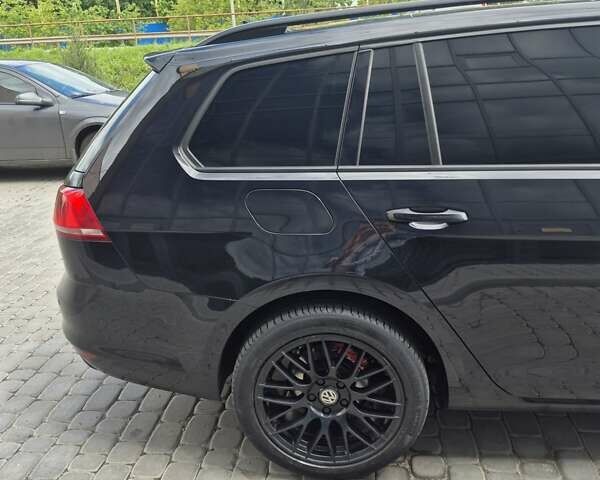 Черный Фольксваген Гольф, объемом двигателя 1.6 л и пробегом 229 тыс. км за 11199 $, фото 11 на Automoto.ua