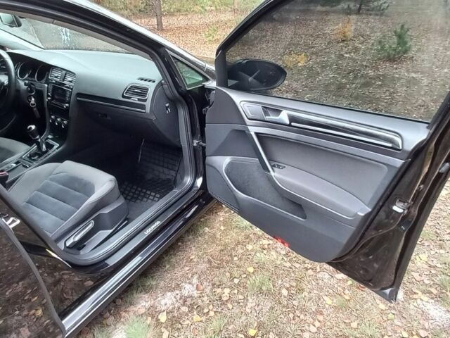 Чорний Фольксваген Гольф, об'ємом двигуна 1.6 л та пробігом 244 тис. км за 9950 $, фото 19 на Automoto.ua