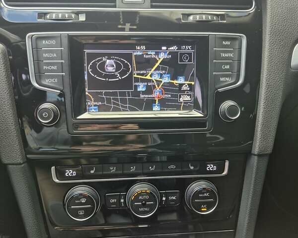 Черный Фольксваген Гольф, объемом двигателя 1.6 л и пробегом 229 тыс. км за 11199 $, фото 28 на Automoto.ua