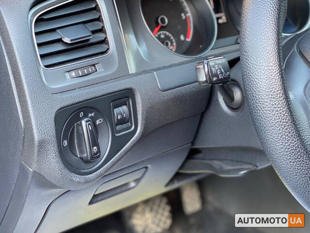 Фольксваген Гольф 2014 в Черновцах на Automoto.ua Черный Фольксваген Гольф, объемом двигателя 1.6 л и пробегом 148 тыс. км за 12200 $, фото 7 на Automoto.ua