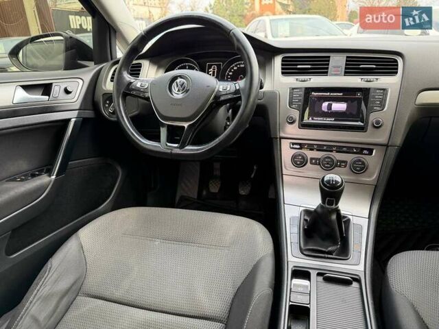 Чорний Фольксваген Гольф, об'ємом двигуна 1.6 л та пробігом 241 тис. км за 10800 $, фото 18 на Automoto.ua