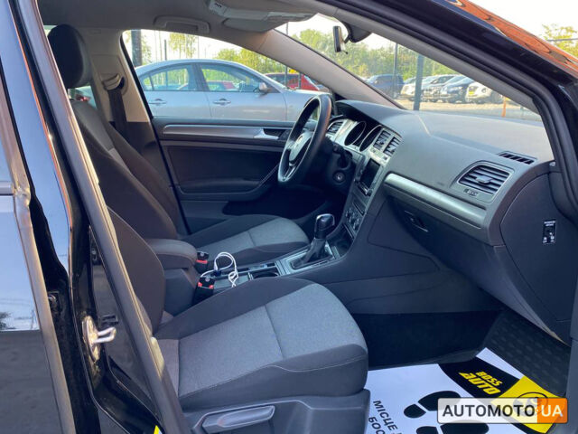 Фольксваген Гольф 2014 в Черновцах на Automoto.ua Черный Фольксваген Гольф, объемом двигателя 1.6 л и пробегом 148 тыс. км за 12200 $, фото 12 на Automoto.ua