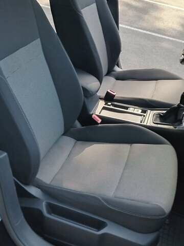 Чорний Фольксваген Гольф, об'ємом двигуна 1.6 л та пробігом 297 тис. км за 9900 $, фото 15 на Automoto.ua