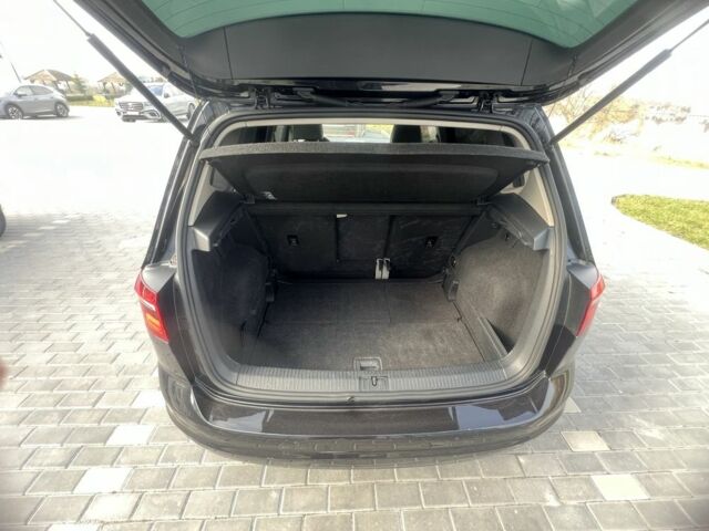 Чорний Фольксваген Гольф, об'ємом двигуна 2 л та пробігом 143 тис. км за 13900 $, фото 21 на Automoto.ua