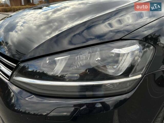 Черный Фольксваген Гольф, объемом двигателя 1.6 л и пробегом 240 тыс. км за 10800 $, фото 11 на Automoto.ua