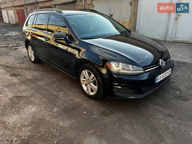 Черный Фольксваген Гольф, объемом двигателя 1.6 л и пробегом 241 тыс. км за 10299 $, фото 1 на Automoto.ua