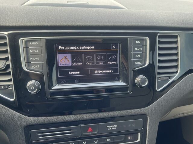 Чорний Фольксваген Гольф, об'ємом двигуна 2 л та пробігом 143 тис. км за 13900 $, фото 6 на Automoto.ua