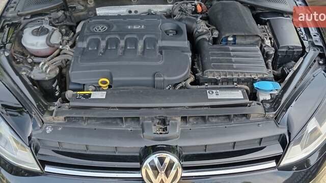 Чорний Фольксваген Гольф, об'ємом двигуна 1.6 л та пробігом 297 тис. км за 9900 $, фото 24 на Automoto.ua