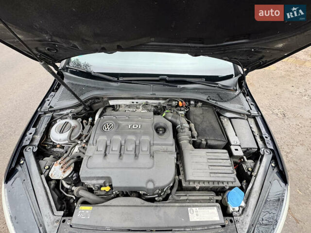 Черный Фольксваген Гольф, объемом двигателя 1.97 л и пробегом 260 тыс. км за 10999 $, фото 14 на Automoto.ua