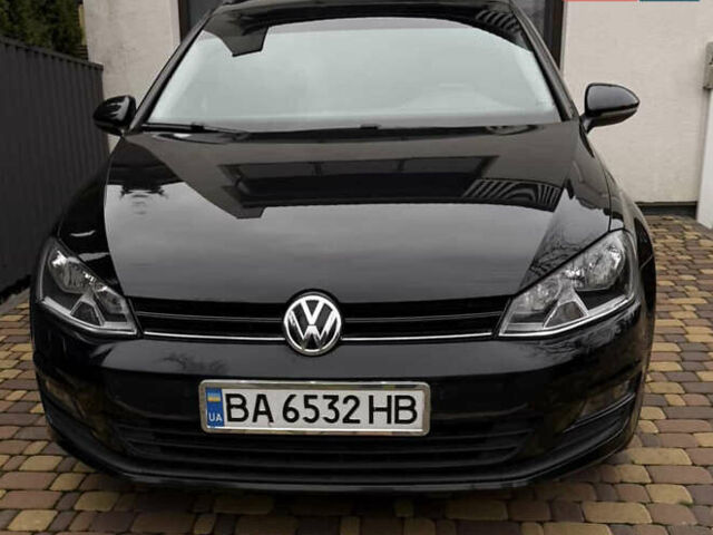 Черный Фольксваген Гольф, объемом двигателя 1.6 л и пробегом 210 тыс. км за 9750 $, фото 1 на Automoto.ua