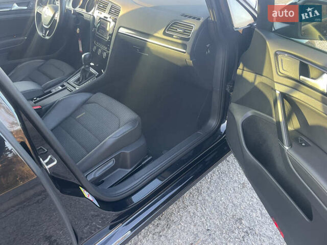 Фольксваген Гольф 2014 в Буске на Automoto.ua Черный Фольксваген Гольф, объемом двигателя 1.2 л и пробегом 253 тыс. км за 10000 $, фото 18 на Automoto.ua