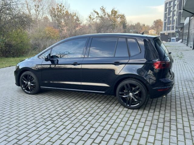 Чорний Фольксваген Гольф, об'ємом двигуна 2 л та пробігом 143 тис. км за 13900 $, фото 4 на Automoto.ua