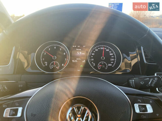 Фольксваген Гольф 2014 в Буске на Automoto.ua Черный Фольксваген Гольф, объемом двигателя 1.2 л и пробегом 253 тыс. км за 10000 $, фото 33 на Automoto.ua