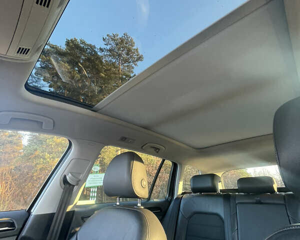 Фольксваген Гольф 2014 в Буске на Automoto.ua Черный Фольксваген Гольф, объемом двигателя 1.2 л и пробегом 253 тыс. км за 10000 $, фото 31 на Automoto.ua