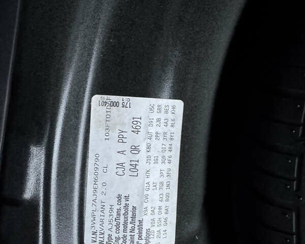 Черный Фольксваген Гольф, объемом двигателя 1.97 л и пробегом 189 тыс. км за 10500 $, фото 11 на Automoto.ua