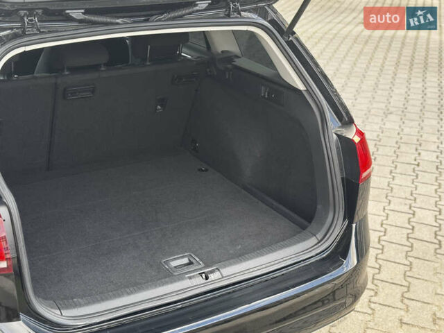 Чорний Фольксваген Гольф, об'ємом двигуна 1.6 л та пробігом 320 тис. км за 9500 $, фото 20 на Automoto.ua