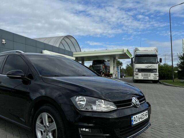 Черный Фольксваген Гольф, объемом двигателя 2 л и пробегом 313 тыс. км за 9450 $, фото 4 на Automoto.ua