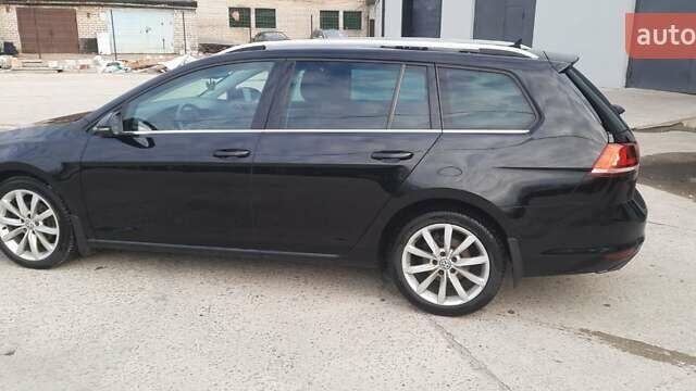 Черный Фольксваген Гольф, объемом двигателя 1.6 л и пробегом 400 тыс. км за 9500 $, фото 7 на Automoto.ua