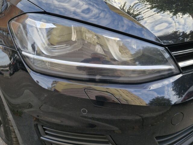 Чорний Фольксваген Гольф, об'ємом двигуна 1.6 л та пробігом 271 тис. км за 9999 $, фото 10 на Automoto.ua