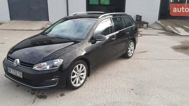 Черный Фольксваген Гольф, объемом двигателя 1.6 л и пробегом 400 тыс. км за 9500 $, фото 4 на Automoto.ua