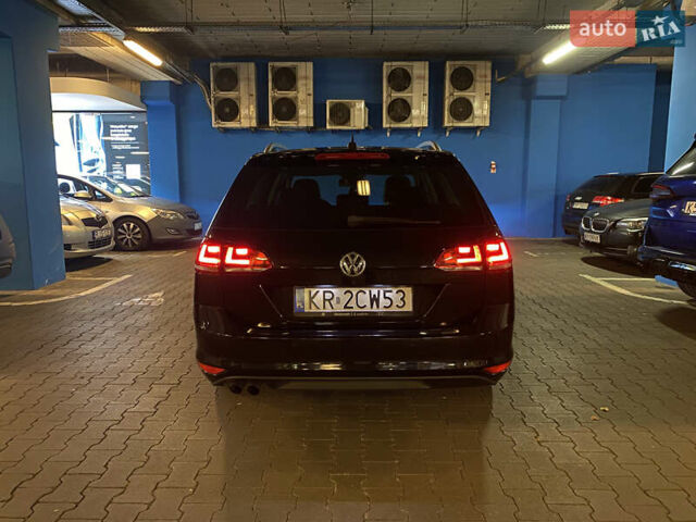 Черный Фольксваген Гольф, объемом двигателя 1.97 л и пробегом 198 тыс. км за 12500 $, фото 23 на Automoto.ua