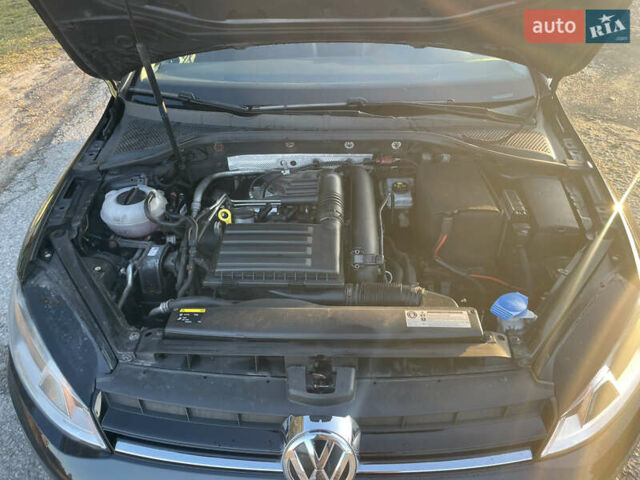 Фольксваген Гольф 2014 в Буске на Automoto.ua Черный Фольксваген Гольф, объемом двигателя 1.2 л и пробегом 253 тыс. км за 10000 $, фото 39 на Automoto.ua