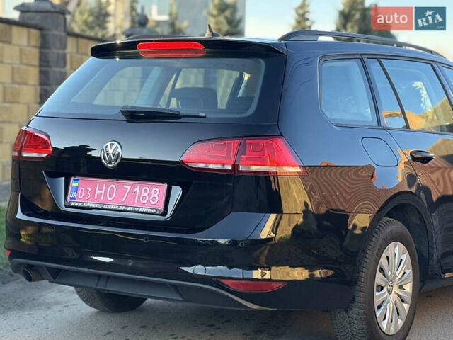 Черный Фольксваген Гольф, объемом двигателя 1.6 л и пробегом 218 тыс. км за 10900 $, фото 22 на Automoto.ua