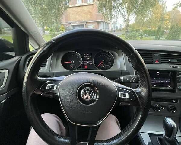 Чорний Фольксваген Гольф, об'ємом двигуна 1.6 л та пробігом 331 тис. км за 10899 $, фото 8 на Automoto.ua