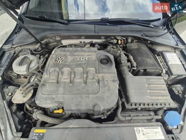 Черный Фольксваген Гольф, объемом двигателя 1.6 л и пробегом 229 тыс. км за 11199 $, фото 31 на Automoto.ua