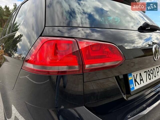 Черный Фольксваген Гольф, объемом двигателя 1.6 л и пробегом 240 тыс. км за 10800 $, фото 34 на Automoto.ua