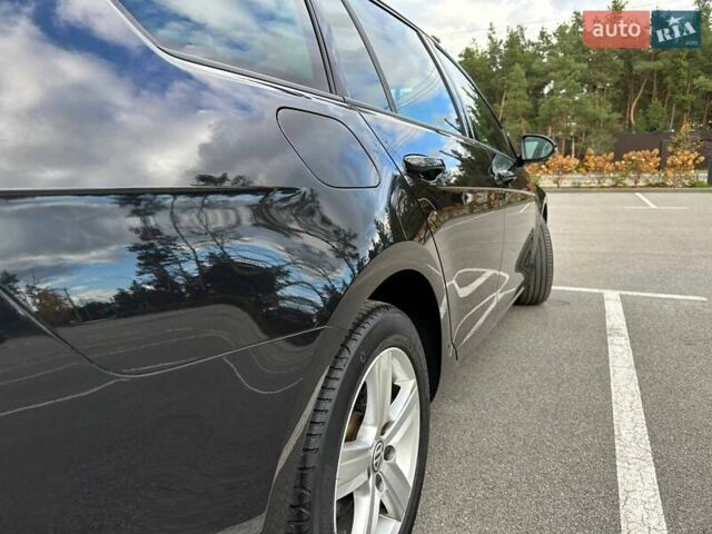 Черный Фольксваген Гольф, объемом двигателя 1.6 л и пробегом 240 тыс. км за 10800 $, фото 36 на Automoto.ua