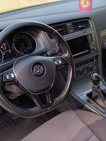 Чорний Фольксваген Гольф, об'ємом двигуна 1.6 л та пробігом 297 тис. км за 9900 $, фото 9 на Automoto.ua