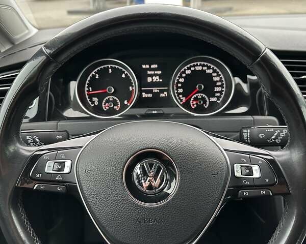 Черный Фольксваген Гольф, объемом двигателя 1.97 л и пробегом 272 тыс. км за 11750 $, фото 26 на Automoto.ua