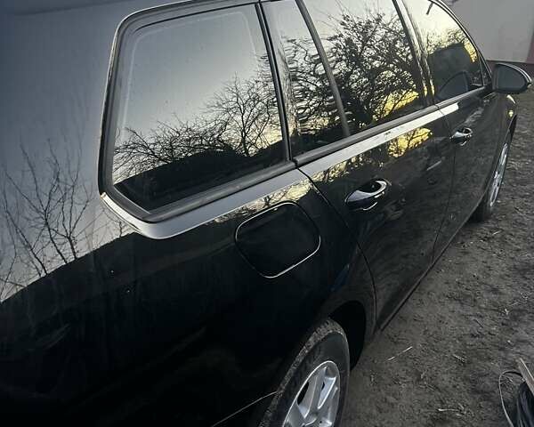 Черный Фольксваген Гольф, объемом двигателя 1.6 л и пробегом 233 тыс. км за 9500 $, фото 4 на Automoto.ua