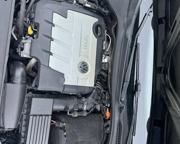 Черный Фольксваген Гольф, объемом двигателя 1.97 л и пробегом 189 тыс. км за 10500 $, фото 13 на Automoto.ua