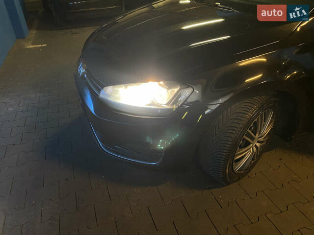 Черный Фольксваген Гольф, объемом двигателя 1.97 л и пробегом 198 тыс. км за 12500 $, фото 32 на Automoto.ua