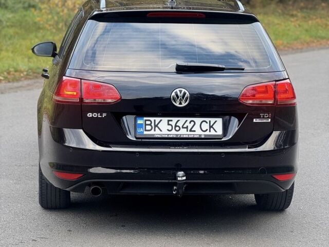 Черный Фольксваген Гольф, объемом двигателя 1.6 л и пробегом 220 тыс. км за 8800 $, фото 6 на Automoto.ua