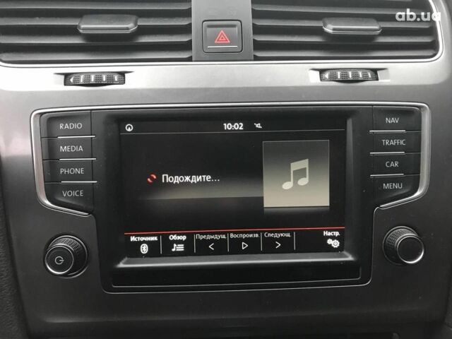 Черный Фольксваген Гольф, объемом двигателя 1.6 л и пробегом 240 тыс. км за 10590 $, фото 19 на Automoto.ua