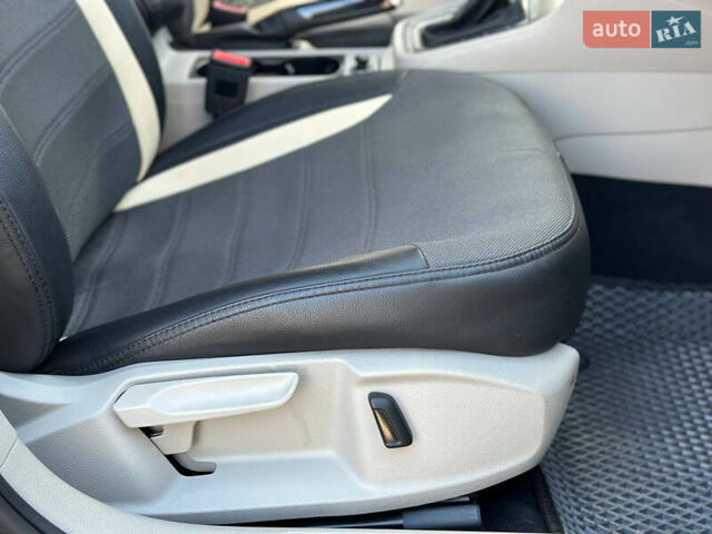 Черный Фольксваген Гольф, объемом двигателя 1.97 л и пробегом 96 тыс. км за 12699 $, фото 29 на Automoto.ua