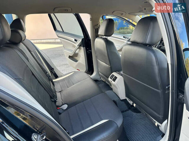 Черный Фольксваген Гольф, объемом двигателя 1.97 л и пробегом 96 тыс. км за 12699 $, фото 31 на Automoto.ua