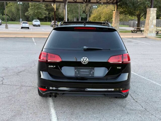 Чорний Фольксваген Гольф, об'ємом двигуна 2 л та пробігом 74 тис. км за 2300 $, фото 5 на Automoto.ua