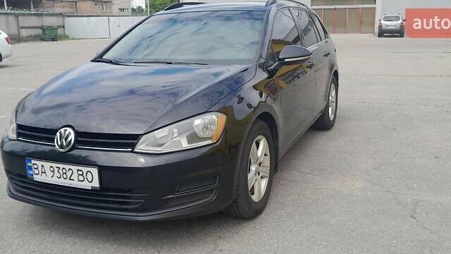 Черный Фольксваген Гольф, объемом двигателя 1.97 л и пробегом 192 тыс. км за 13500 $, фото 7 на Automoto.ua