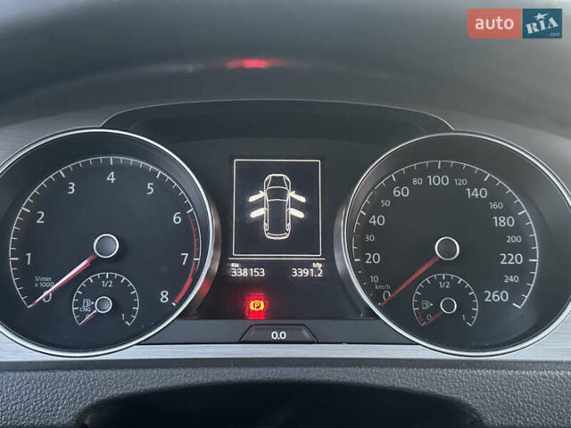 Черный Фольксваген Гольф, объемом двигателя 1.4 л и пробегом 338 тыс. км за 8300 $, фото 8 на Automoto.ua