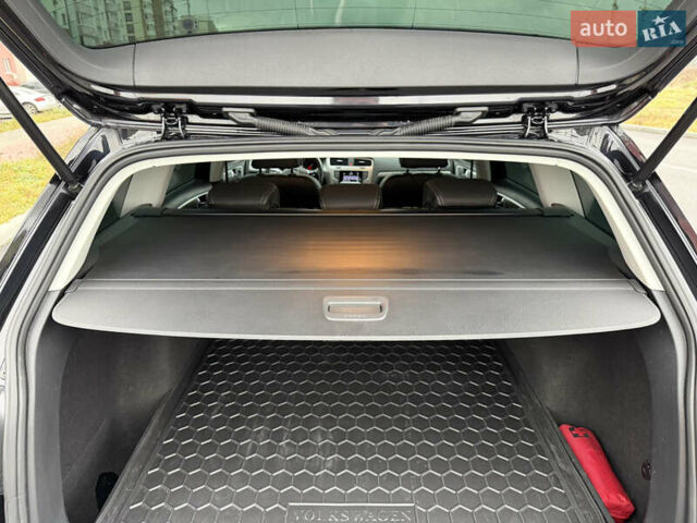 Черный Фольксваген Гольф, объемом двигателя 2 л и пробегом 159 тыс. км за 12999 $, фото 60 на Automoto.ua